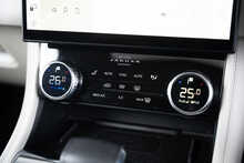 Jaguar F-PACE P550 V8 SVR 