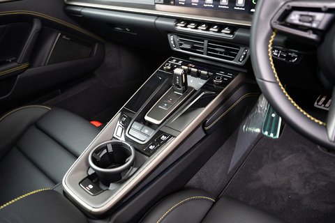 3.6 T-Hybrid 992 Turbo S Coupe 2dr Petrol Hybrid PDK 4WD Euro 6 (s/s) (711 ps)