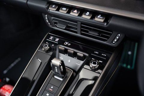 3.6 T-Hybrid 992 Turbo S Coupe 2dr Petrol Hybrid PDK 4WD Euro 6 (s/s) (711 ps)