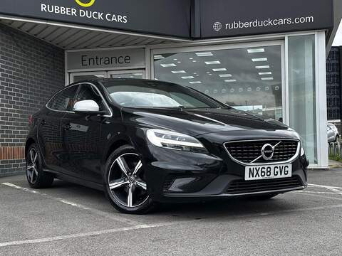 Volvo V40 2.0 D4 Momentum Saloon 4dr Diesel Auto Euro 6 (s/s) (190 ps)