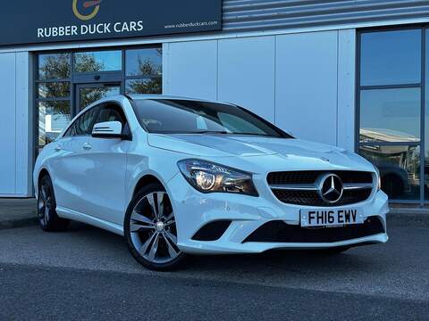 Mercedes-Benz CLA 2.0 D4 Momentum Saloon 4dr Diesel Auto Euro 6 (s/s) (190 ps)