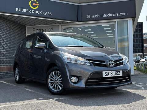 Toyota Verso 0.9 TwinAir Pop Star MPV 5dr Petrol Manual Euro 6 (s/s) (105 ps)