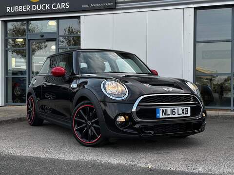 MINI Hatch 2.1 C220d AMG Line Coupe 2dr Diesel Manual Euro 6 (s/s) (170 ps)