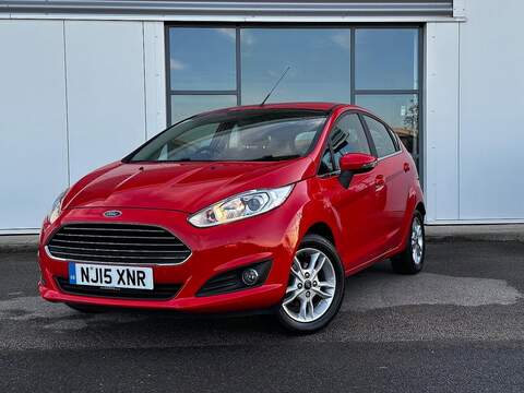 Ford Fiesta 1.25 Zetec Euro 6 5dr - U5310