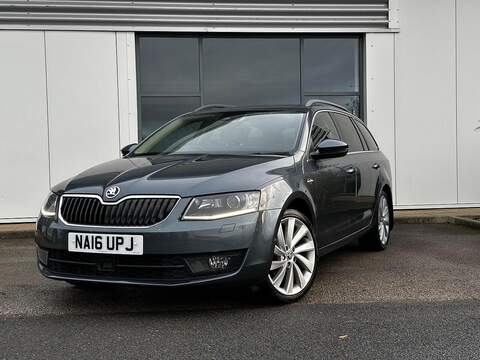 Skoda Octavia 2.0 TDI Laurin & Klement 4WD Euro 5 (s/s) 5dr - U5335