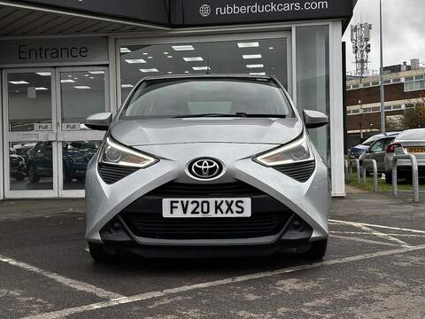 Toyota AYGO 1.0 VVT-i x-play x-shift Euro 6 5dr - U5355