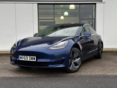 Tesla Model 3 Standard Range Plus Auto RWD 4dr - U5609