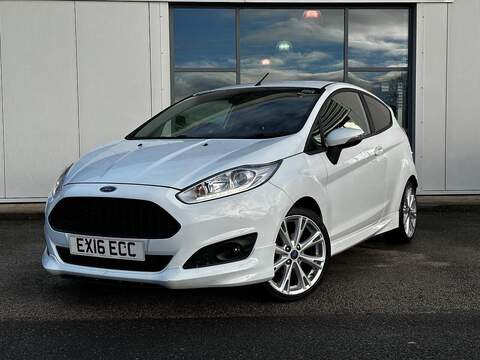 1.5 TDCi Zetec S Hatchback 3dr Diesel Manual Euro 6 (95 ps)