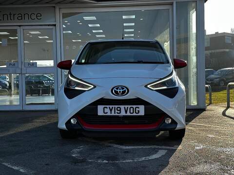Toyota AYGO 1.0 VVT-i x-trend Hatchback 5dr Petrol Manual Euro 6 (71 ps) - U5643