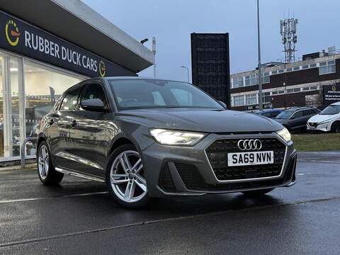 Audi A1 1.6 HDi Plus Multispace MPV 5dr Diesel Manual Euro 5 (90 ps)