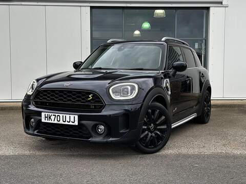 MINI Countryman 1.5 10kWh Cooper SE Classic Auto ALL4 Euro 6 (s/s) 5dr - U5876