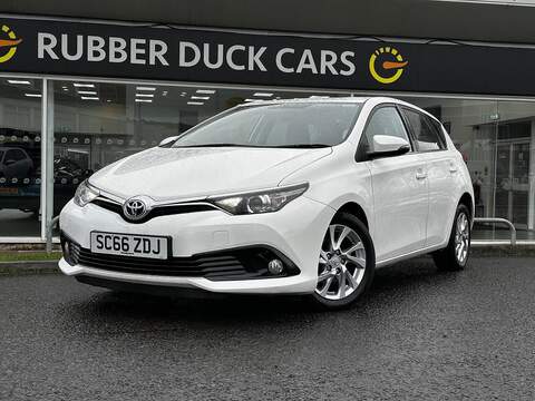 Toyota Auris 1.2 VVT-i Icon Euro 6 (s/s) 5dr - U5903
