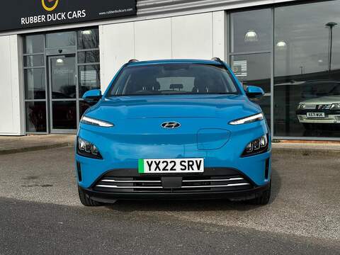 Hyundai KONA 64kWh Premium Auto 5dr (10.5kW Charger) - U5948