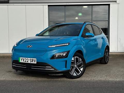 Hyundai KONA 64kWh Premium Auto 5dr (10.5kW Charger) - U5948