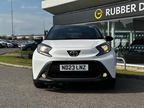 Toyota Aygo X 1.0 VVT-i Edge Euro 6 (s/s) 5dr - U6024
