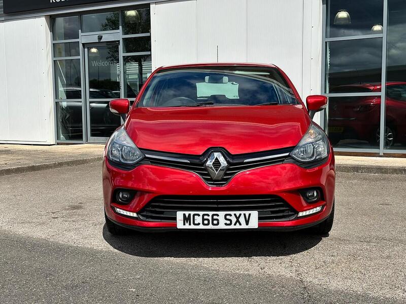 Renault Clio 1.2 TCe Dynamique Nav Hatchback 5dr Petrol Manual Euro 6 (s/s) (120 ps) - U6381