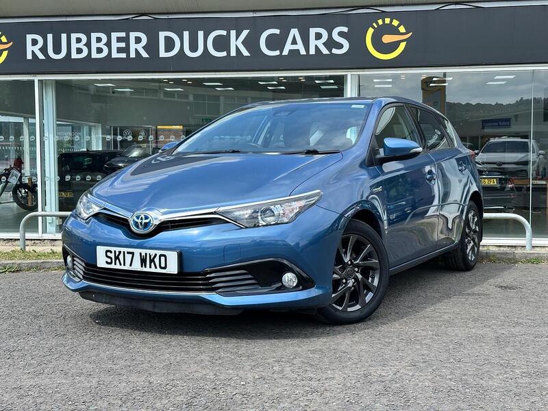 Toyota Auris 1.8 VVT-h Business Edition Hatchback 5dr Petrol Hybrid CVT Euro 6 (s/s) (Safety Sense) (136 ps) - U6399