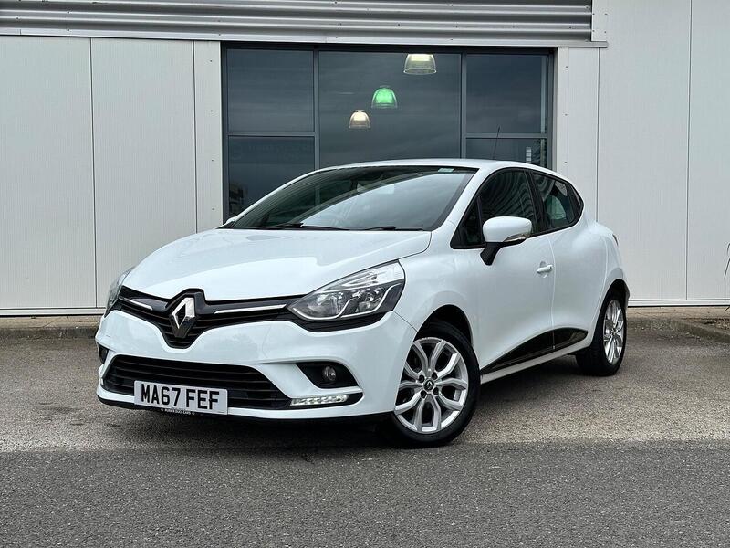 Renault Clio 0.9 TCe Dynamique Nav Hatchback 5dr Petrol Manual Euro 6 (s/s) (90 ps) - U6416