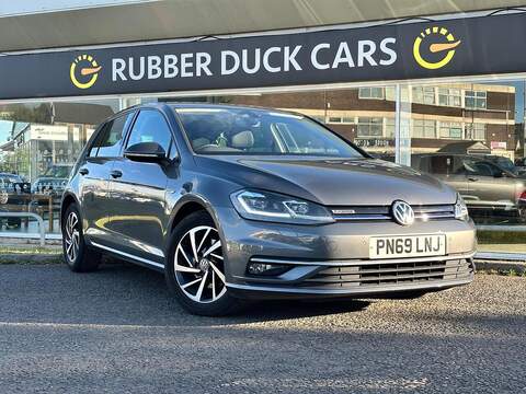 Volkswagen Golf Pro Performance 58kWh Family Hatchback 5dr Electric Auto (204 ps)