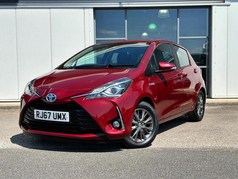 Toyota Yaris 1.5 VVT-h Icon E-CVT Euro 6 (s/s) 5dr - U6477