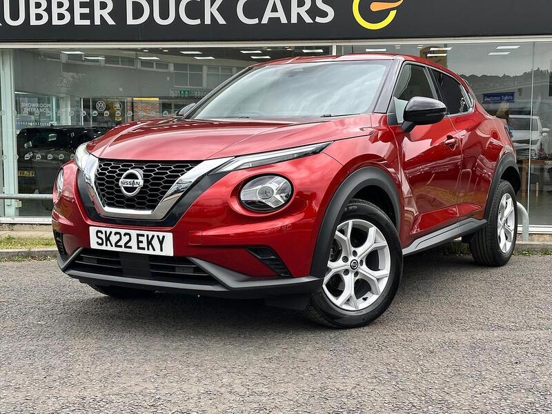 Nissan Juke 1.0 DIG-T N-Connecta Euro 6 (s/s) 5dr - U6479