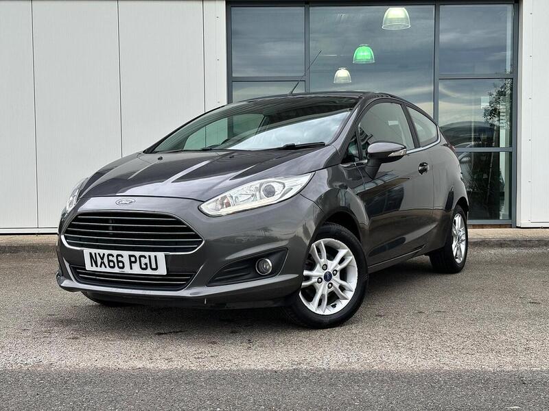 Ford Fiesta 1.25 Zetec Euro 6 3dr - U6542