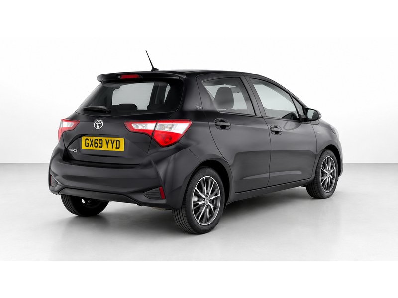 Toyota Yaris 1.5 VVT-i Y20 Hatchback 5dr Petrol Manual Euro 6 (111 ps) - U6573