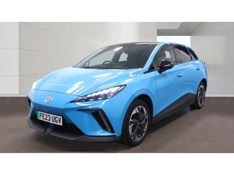 MG MG4 64kWh Trophy Long Range Auto 5dr - U6583