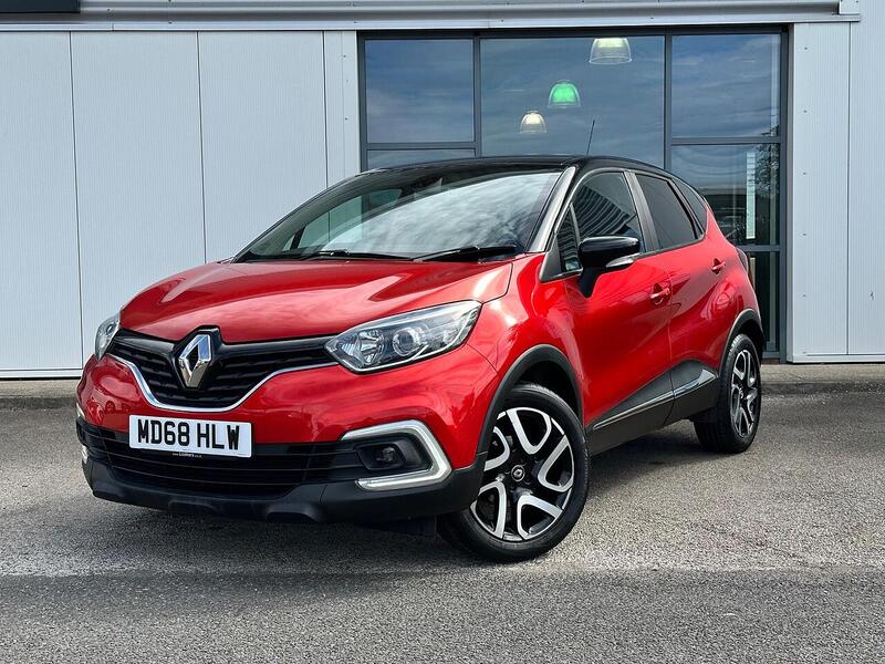 Renault Captur 0.9 TCe ENERGY Iconic Euro 6 (s/s) 5dr - U6695