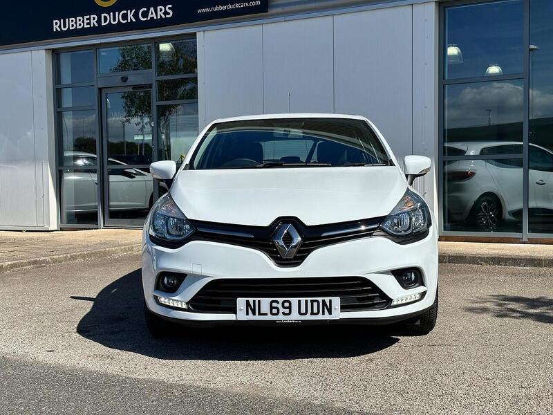 Renault Clio 0.9 TCe Play Euro 6 (s/s) 5dr - U6769