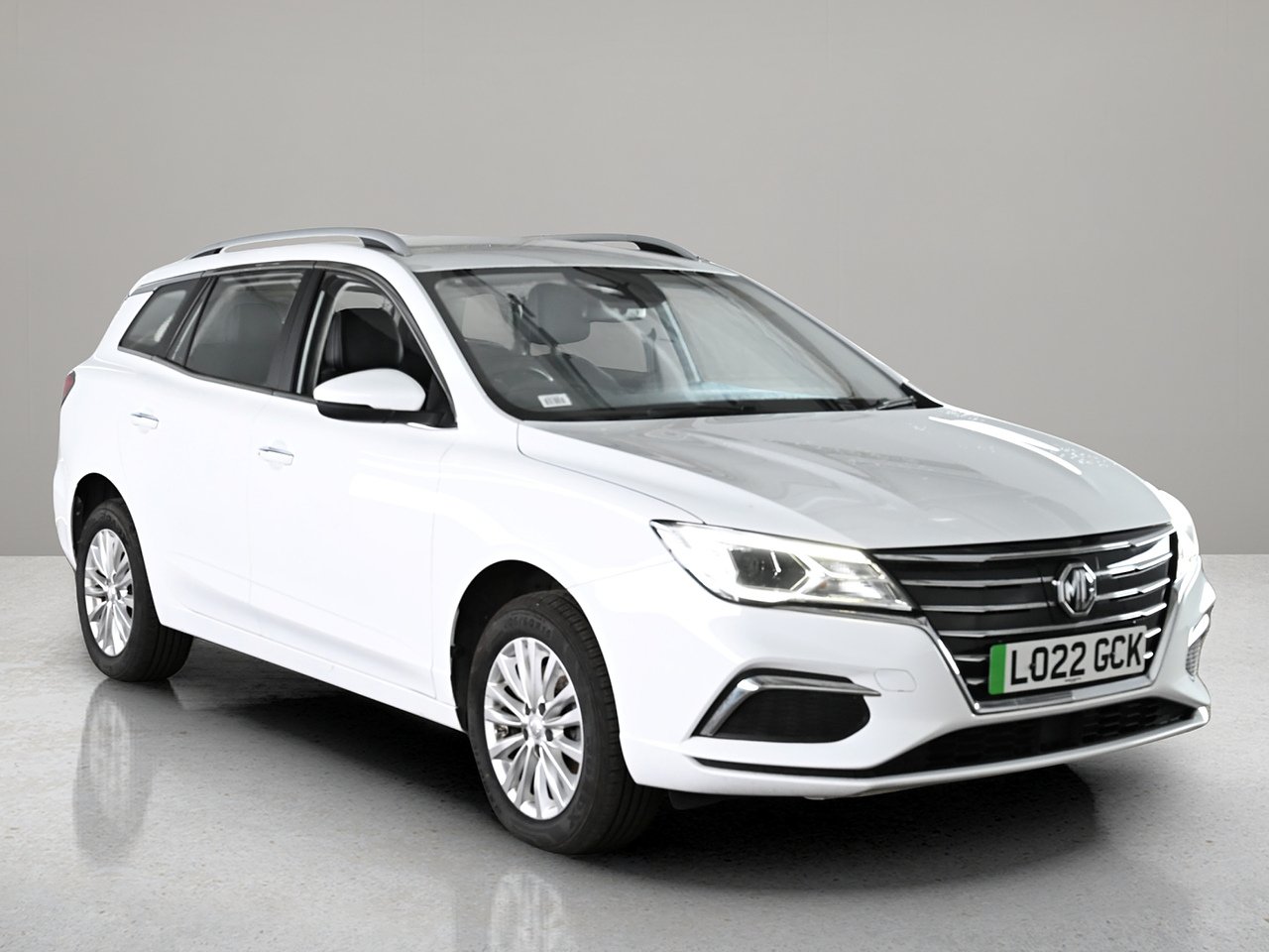 2022 MG MOTOR UK MG5