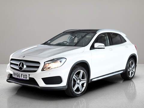 1.6 GLA200 AMG Line (Executive) SUV 5dr Petrol Manual Euro 6 (s/s) (156 ps)
