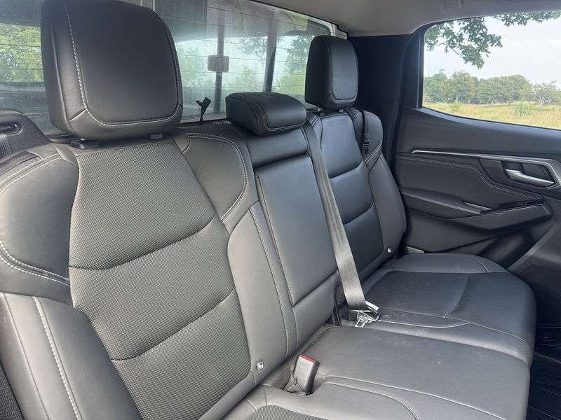 Isuzu 1.9 TD DL40 Pickup Double Cab 4dr Diesel Auto 4WD Euro 6 (s/s) (164 ps)