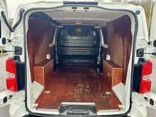 Vauxhall Vivaro Turbo D 2900 Sportive