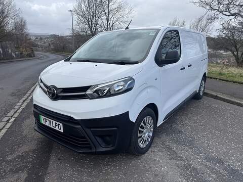 50kWh Icon Medium Panel Van 6dr Electric Auto MWB (7kW OBC) (136 ps)