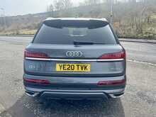Audi Q7 TDI V6 S line