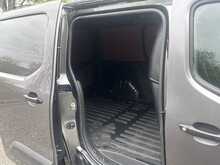 Toyota PROACE CITY BlueHDi Active 
