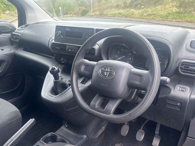 Toyota 1.5 BlueHDi Active Short Panel Van 5dr Diesel Manual SWB Euro 6 (75 bhp)