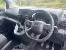 Toyota PROACE CITY BlueHDi Active 