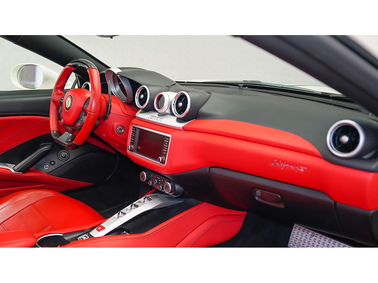 Ferrari California T