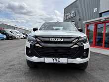 Isuzu D-Max V-CROSS D/C 