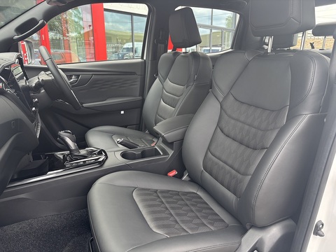 V-CROSS D/C 1.9 4dr Pickup AUTOMATIC DIESEL