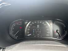 Isuzu D-Max V-CROSS D/C 