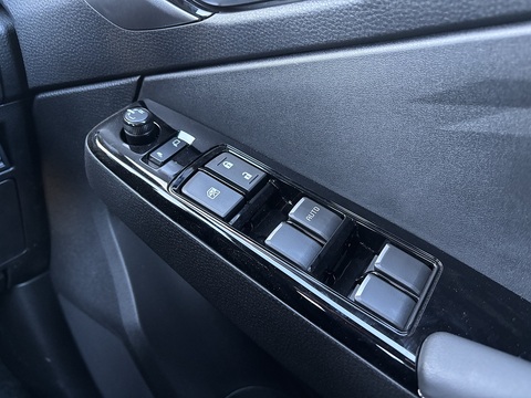 DL40 D/C 1.9 4dr Pickup AUTOMATIC DIESEL