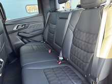 BRAND NEW ISUZU D-MAX 1.9 DL40 D/CAB AUTO 4WD