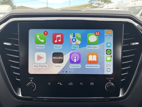 V-CROSS D/C 1.9 4dr Pickup AUTOMATIC DIESEL