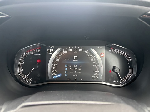 V-CROSS D/C 1.9 4dr Pickup AUTOMATIC DIESEL