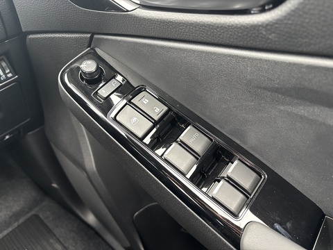 V-CROSS D/C 1.9 4dr Pickup AUTOMATIC DIESEL