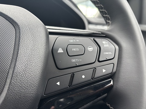 V-CROSS D/C 1.9 4dr Pickup AUTOMATIC DIESEL