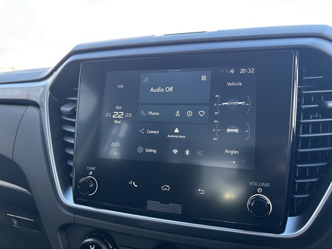 DL20 D/C 1.9 4dr Pickup MANUAL DIESEL